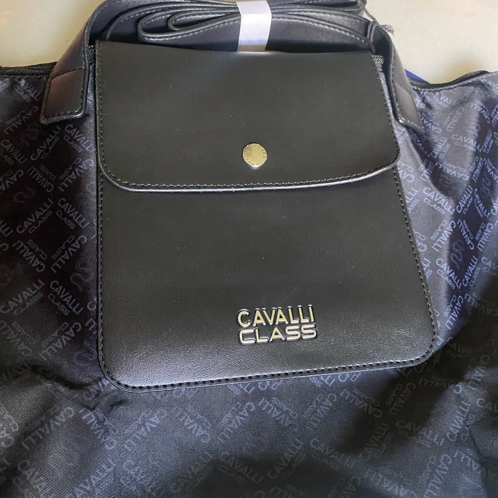 NWT Roberto Cavalli’s ‘Cavalli Class’ Tote Bag - Picture 9 of 9
